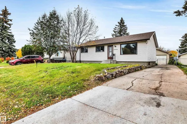 12823 94 ST NW photo 3