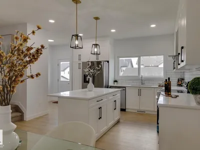 10249 92A AV NW photo 12