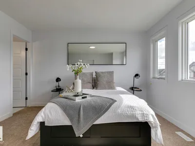 10249 92A AV NW photo 25