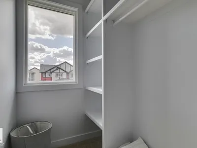 10249 92A AV NW photo 27
