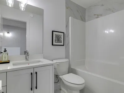 10249 92A AV NW photo 30