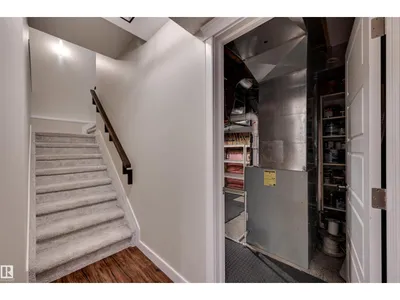 2327 FREZENBERG AV NW photo 40