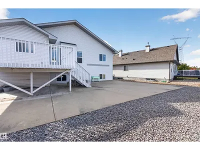 16311 89 ST NW photo 42