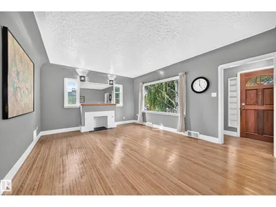 12045 64 ST NW photo 26