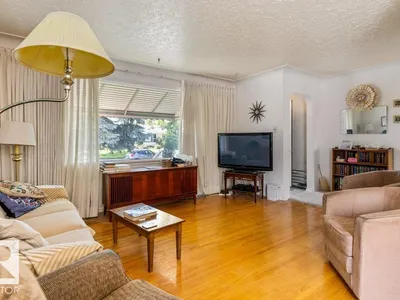 10731 148 ST NW photo 12