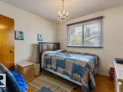10731 148 ST NW photo 20