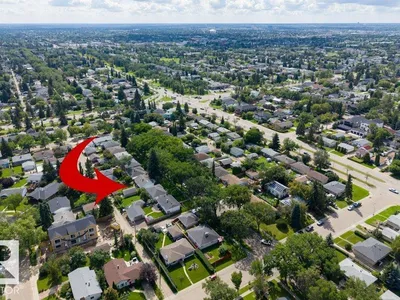 10731 148 ST NW photo 42