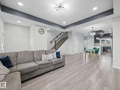 20625 99B AV NW photo 6