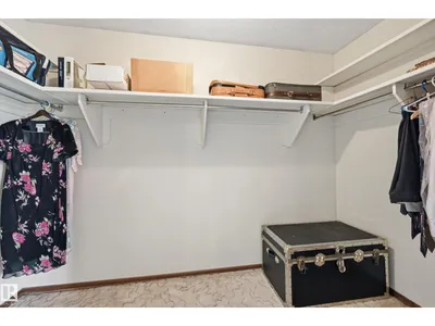 8119 24 AV NW photo 13
