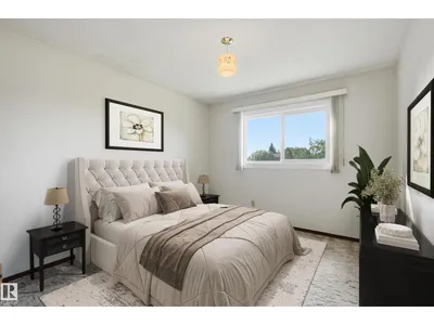 8119 24 AV NW photo 15
