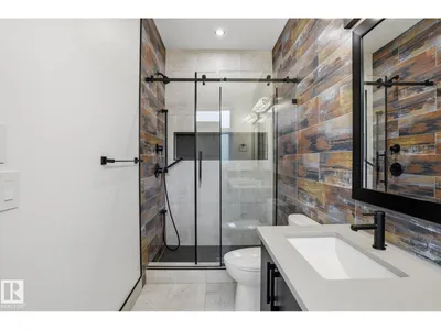 13909 107A AV NW photo 18