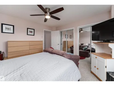 2309 27 AV NW photo 16