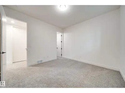 44B VALLEYVIEW CR NW photo 55