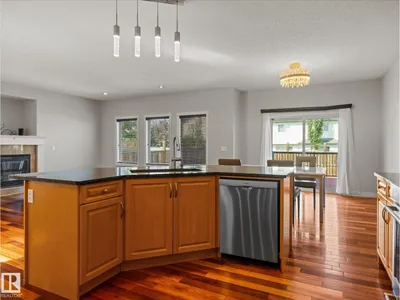4704 160 AV NW photo 15