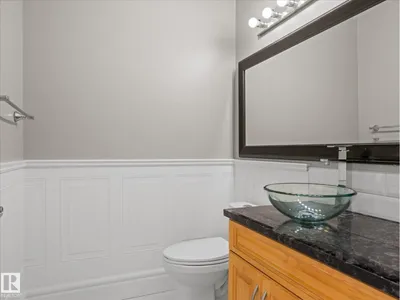 4704 160 AV NW photo 18