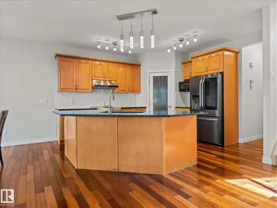 4704 160 AV NW photo 12