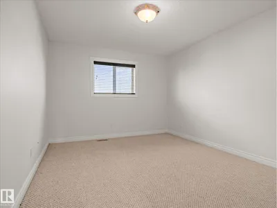 4704 160 AV NW photo 31