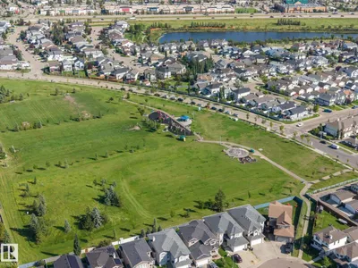 4704 160 AV NW photo 47