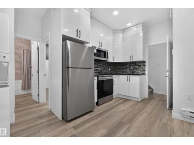 9314 107A AV NW photo 19
