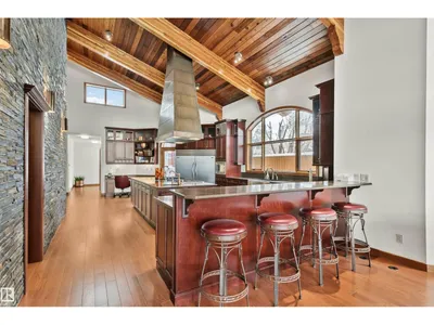 12 WELLINGTON CR NW photo 26