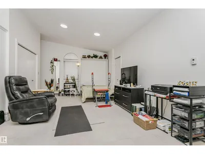 12 WELLINGTON CR NW photo 58