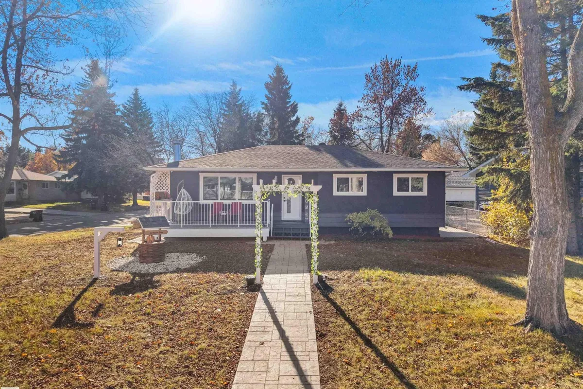 53 RAVEN DR exterior