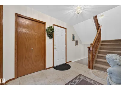 #20 65 CRANFORD DR photo 4