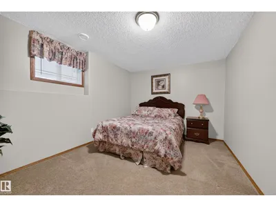 #20 65 CRANFORD DR photo 42