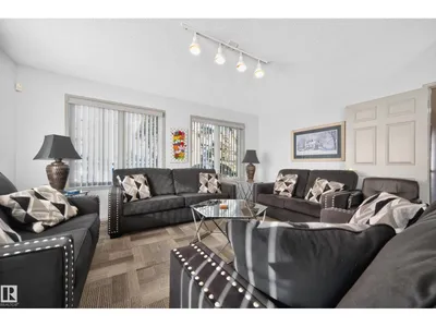 #20 65 CRANFORD DR photo 60