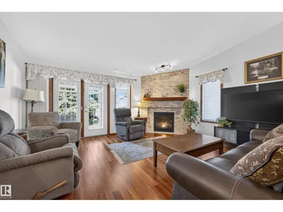 #20 65 CRANFORD DR photo 9