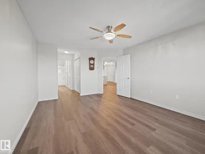#404 69 CRYSTAL LN photo 26
