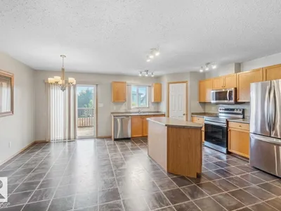 497 KANANASKIS DR photo 14