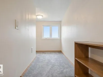 497 KANANASKIS DR photo 6