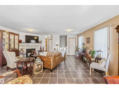 497 KANANASKIS DR photo 9