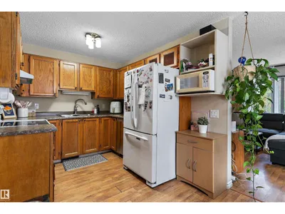 5406 55 ST photo 12