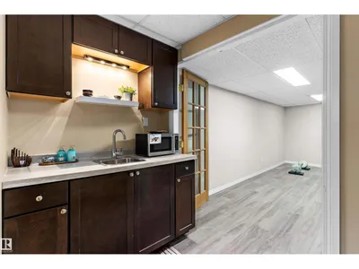 5406 55 ST photo 28