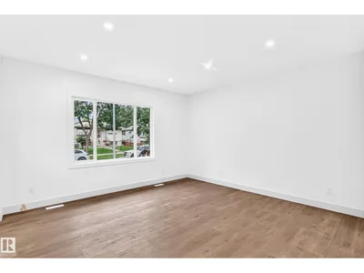 12411 86 ST NW photo 18