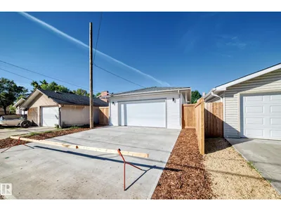 12411 86 ST NW photo 54