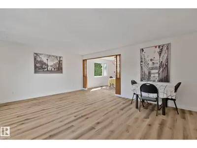 10619 35 AV NW photo 18