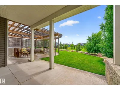 3803 48 AV photo 34
