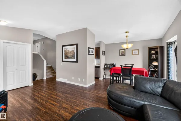 17132 96 ST NW photo 2