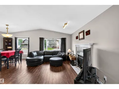 17132 96 ST NW photo 5