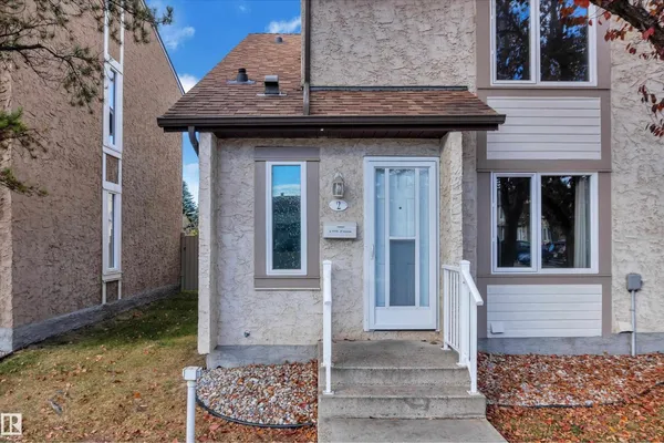 #2 11115 27 AV NW NW photo 2