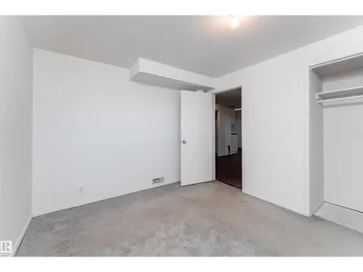 10640 79 ST NW photo 30