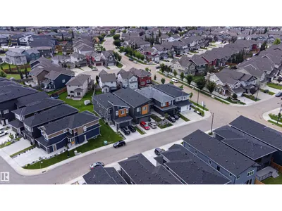6907 173 AV NW photo 5