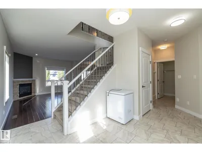 17316 5 AV SW photo 5