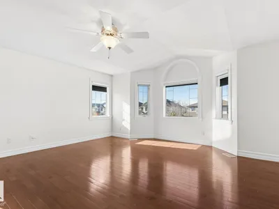 15803 95 ST NW photo 27