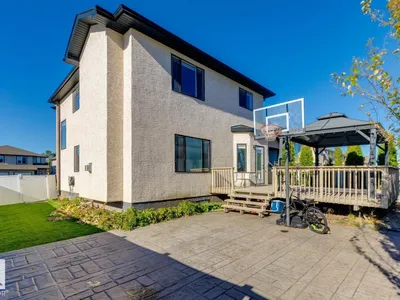 15803 95 ST NW photo 61