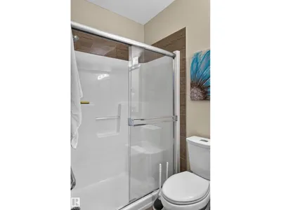 2433 ASHCRAFT CR SW photo 32