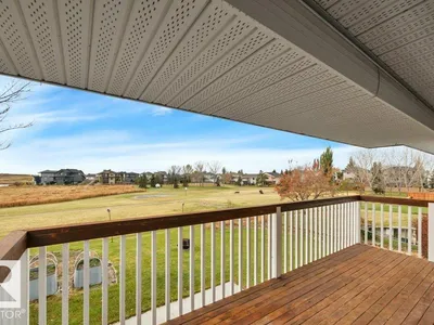 4205 43 AV photo 24